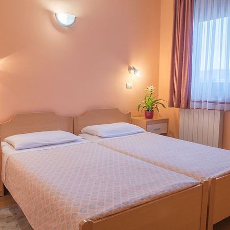 Guest House Danilo-Hisa Primc Ilirska Bistrica Exterior photo